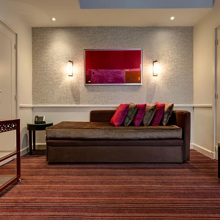 Hotel Elysees Union 3*