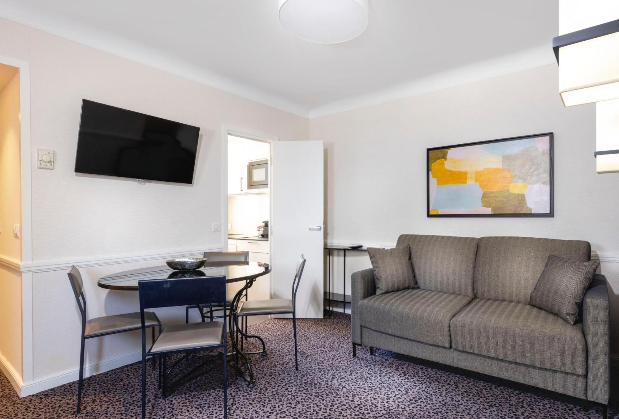 Elysées Union 3* Parigi