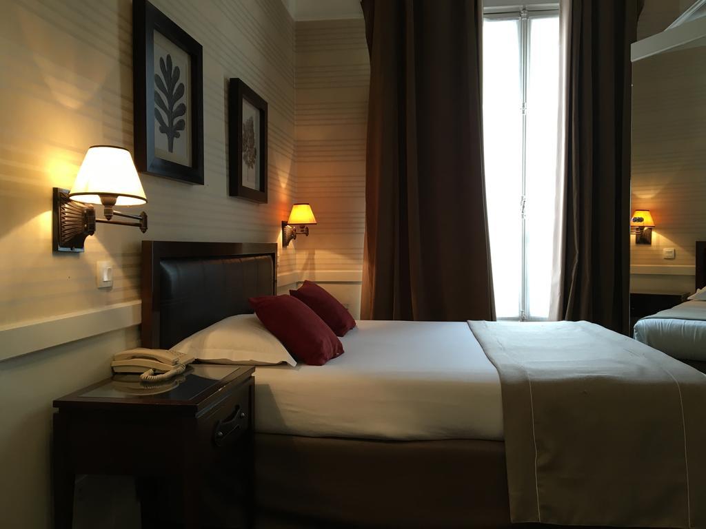 Elysées Union Hotel Parigi