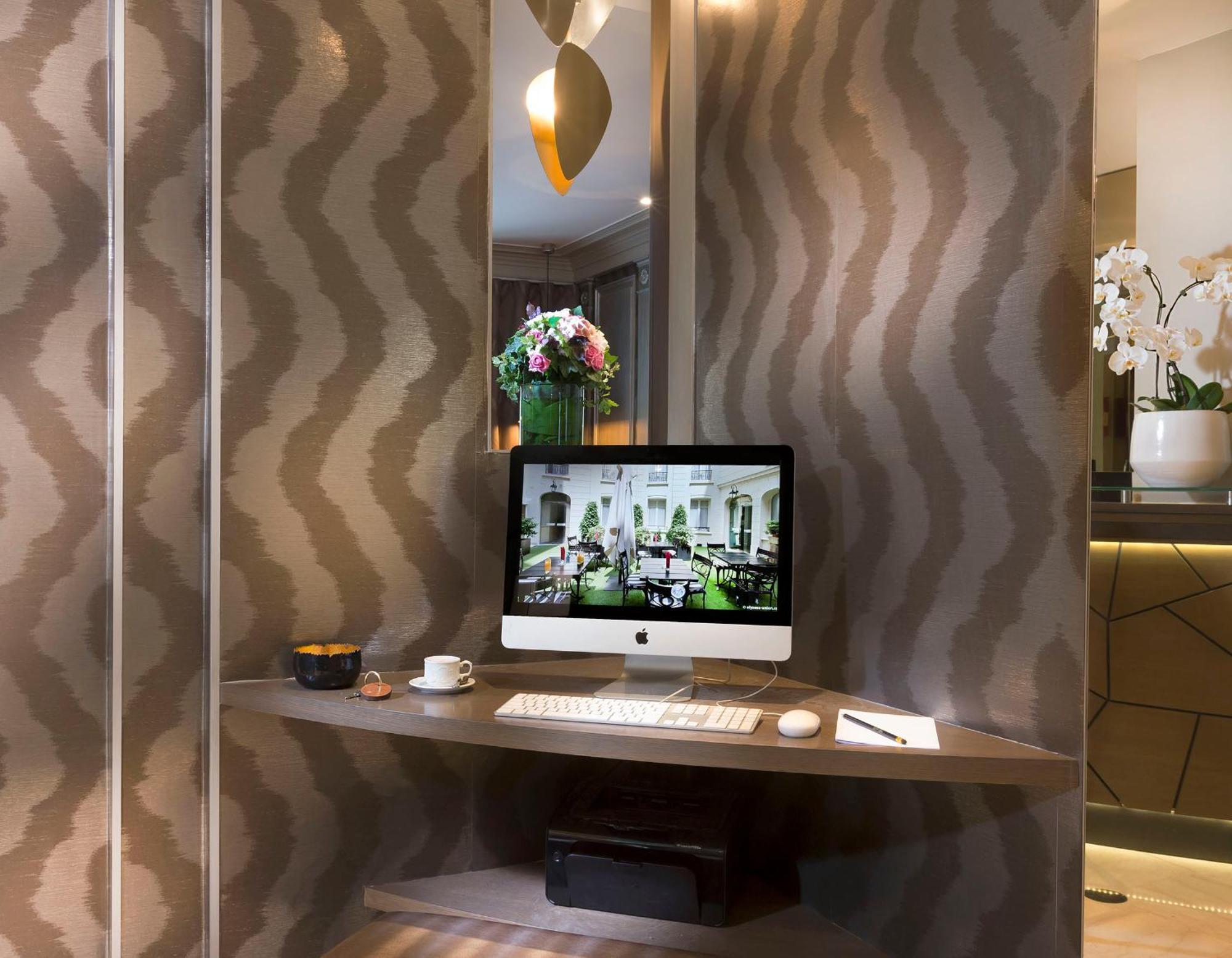 Hotel Elysées Union Parigi